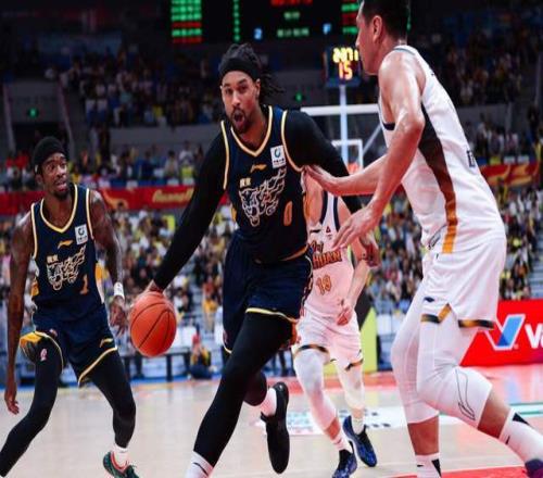 大乐透,期专家质合,推荐及前区,胜利体育,彩票平台,在线投注,彩票预测,数据分析